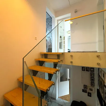 Arnlod's Nest Villa *