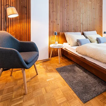 Arnlod's Nest Kotlje