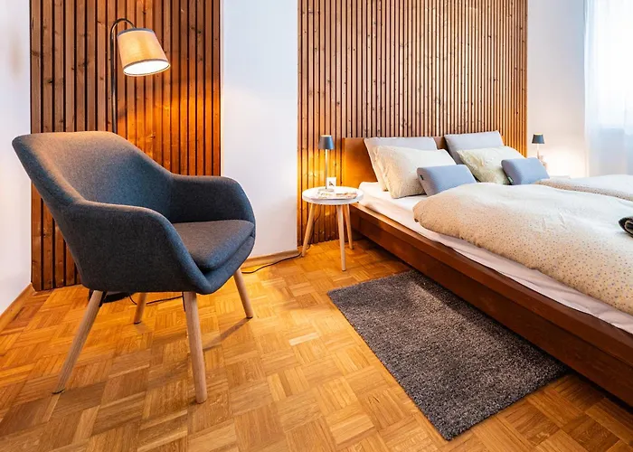 Arnold's Nest Kotlje