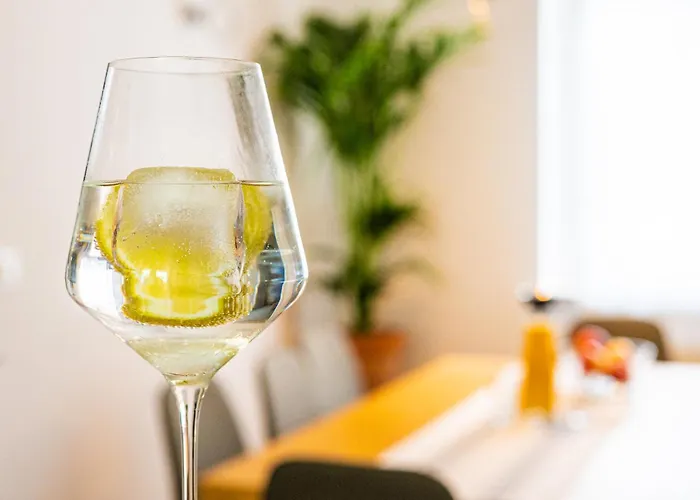 Arnold's Nest Villa *